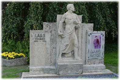 Einweihung Denkmal von Eduard Lass